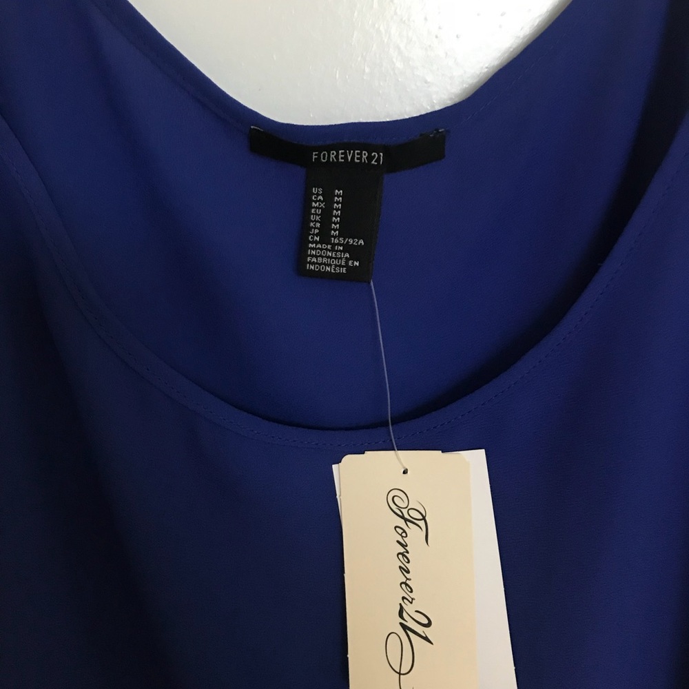 NWT F21 crop top